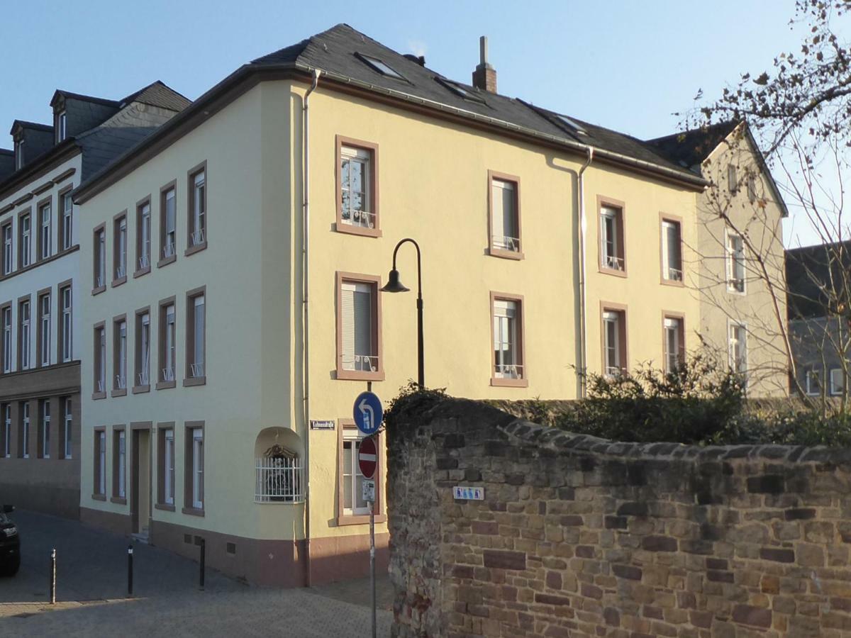 Ferienwohnung An Den Kaiserthermen Trier Exteriör bild